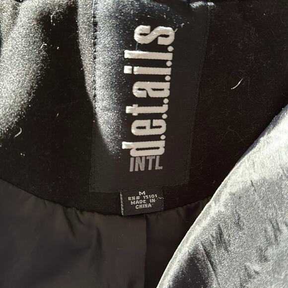 International Details | Faux Animal Print Fur Lined Coat Size M - Picture 7 of 10